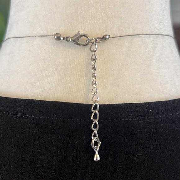 Gorgeous beaded necklace in blues, black, and silver. - Picture 3 of 5